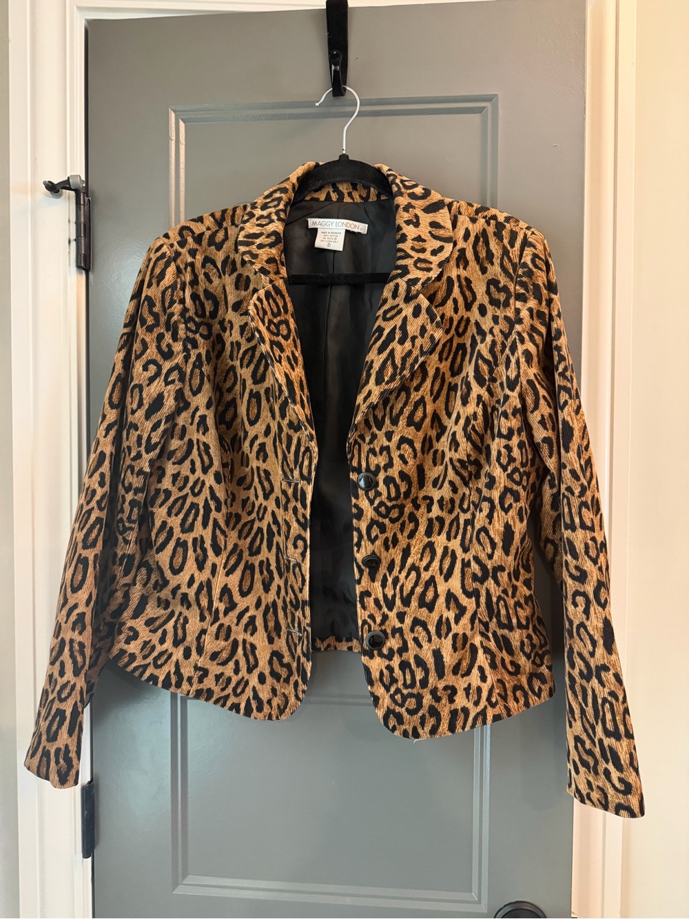 Mob wife EUC Leopard cheetah Print corduroy lined Women's Blazer Jacket MP